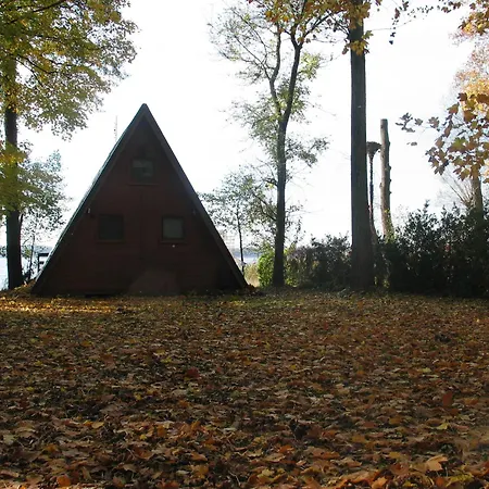 Nad Jeziorem Drawsko Ferienhaus *